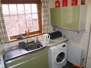 Photo 9- click for photo gallery